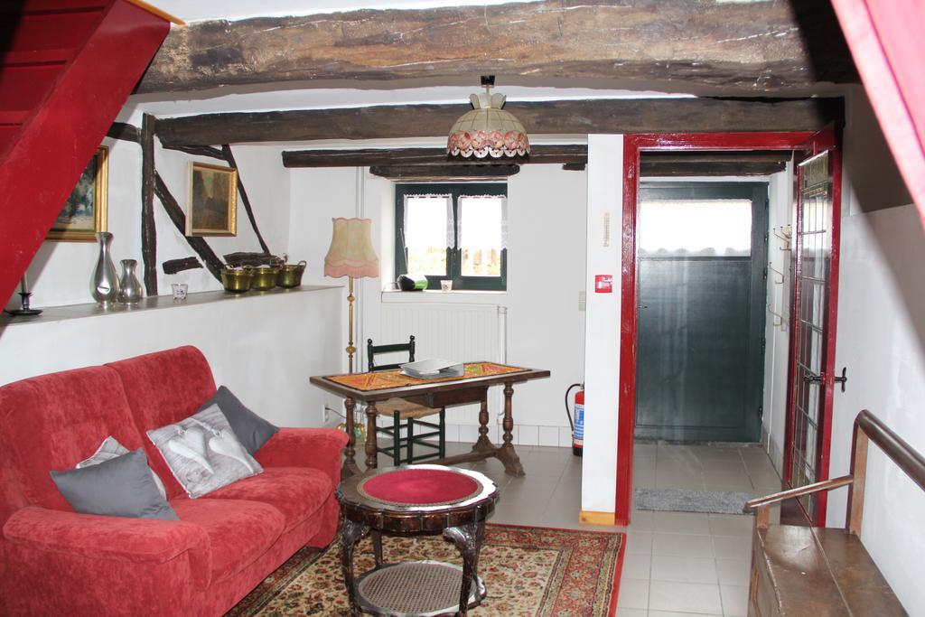 Gite Les Beaux-Arts Ronzon Esterno foto